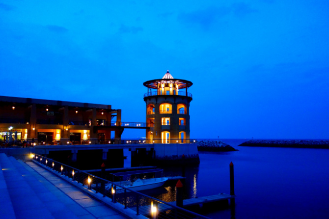 Fotografia paesaggistica della blue hour