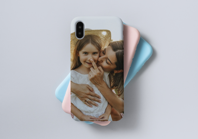 Marzo: cover smartphone personalizzata