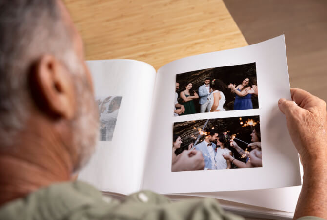 Album fotografico di coppia: il racconto visivo di una storia d’amore